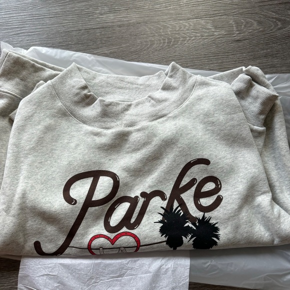PARKE Los Angeles Graphic Mockneck NWT - Picture 6 of 7